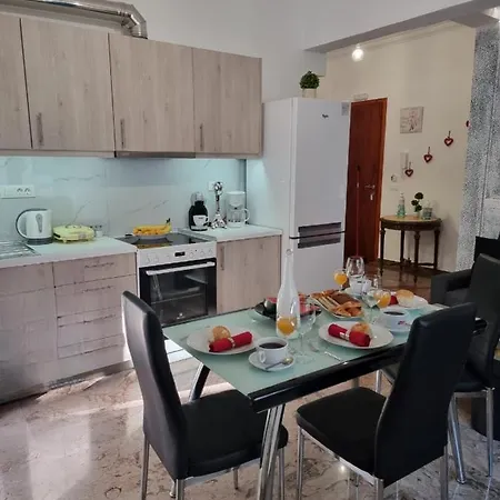 Luxury - Center House Lägenhet Agios Nikolaos